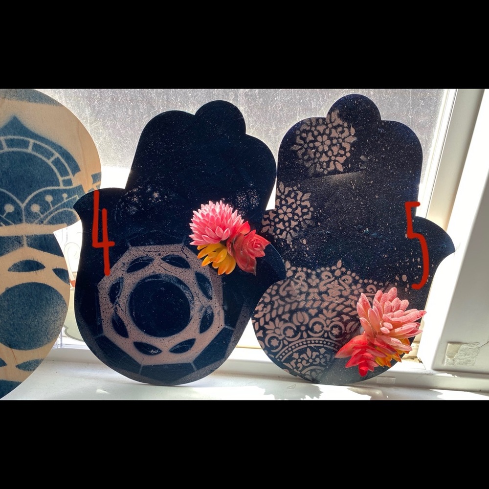 Mandala wall hanging - Picture 3 of 8